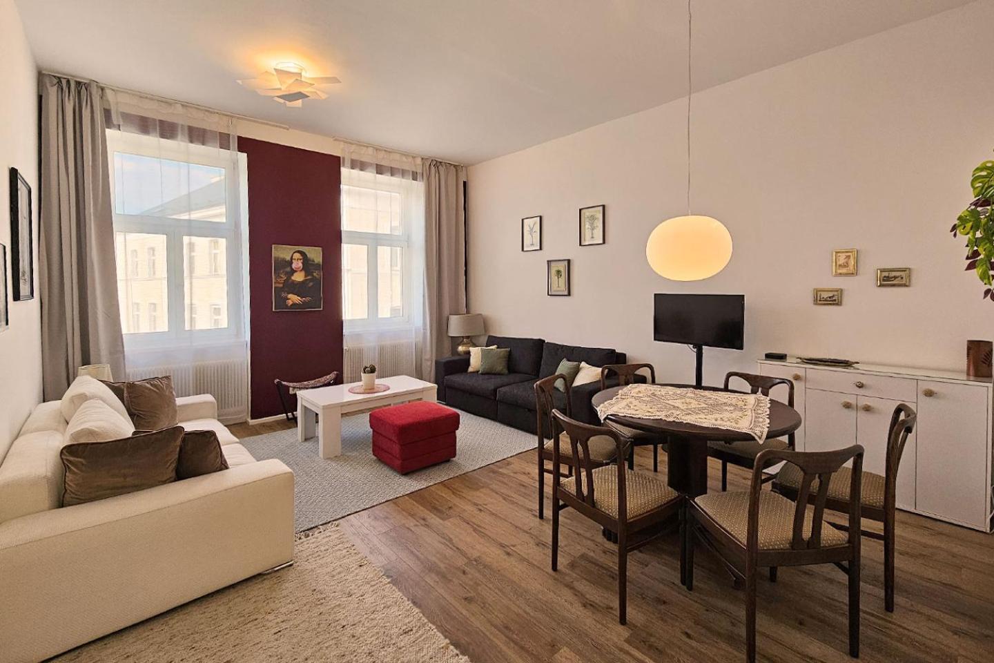 Vienna Palm Apartments Buitenkant foto