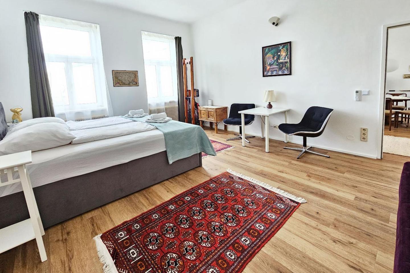 Vienna Palm Apartments Buitenkant foto